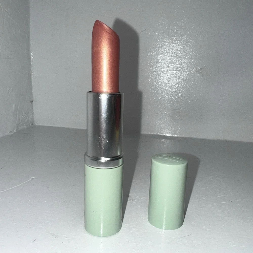 Clinique Long Lasting Soft Shine Lipstick Think Bronze Unused